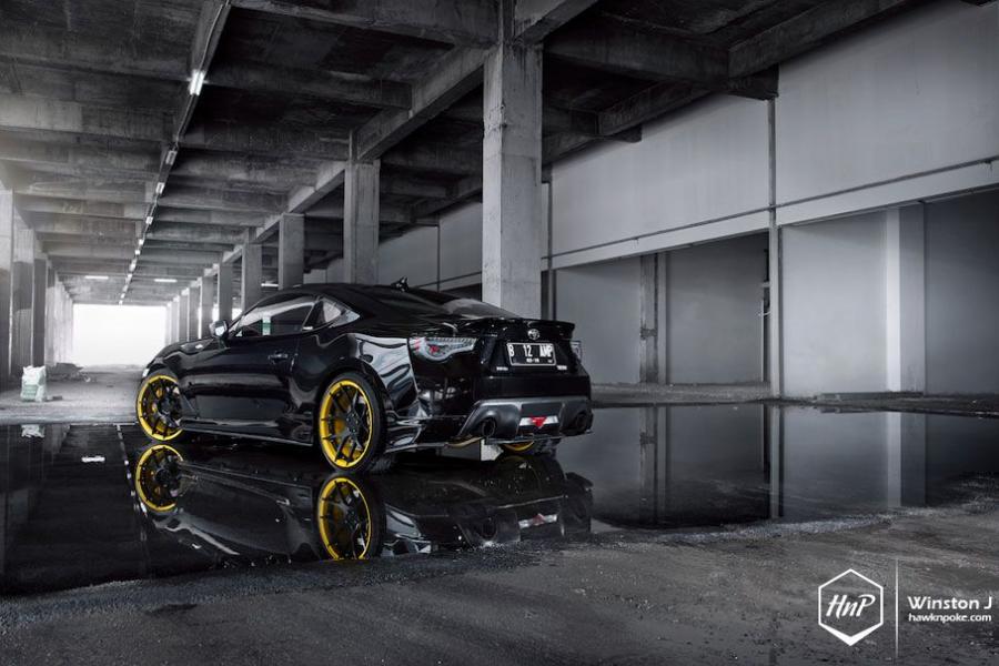  Toyota GT 86 in Unique Indonesian Tuning 2014 года  (фото 17 из 18)